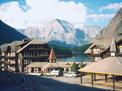 Many Glacier Hotel