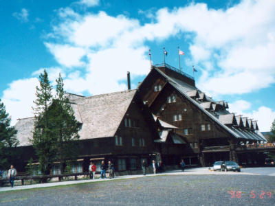 Old Faithful Inn